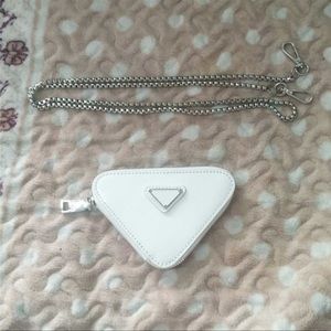 Triangle Luxury Mini Purse on Chain - WHITE